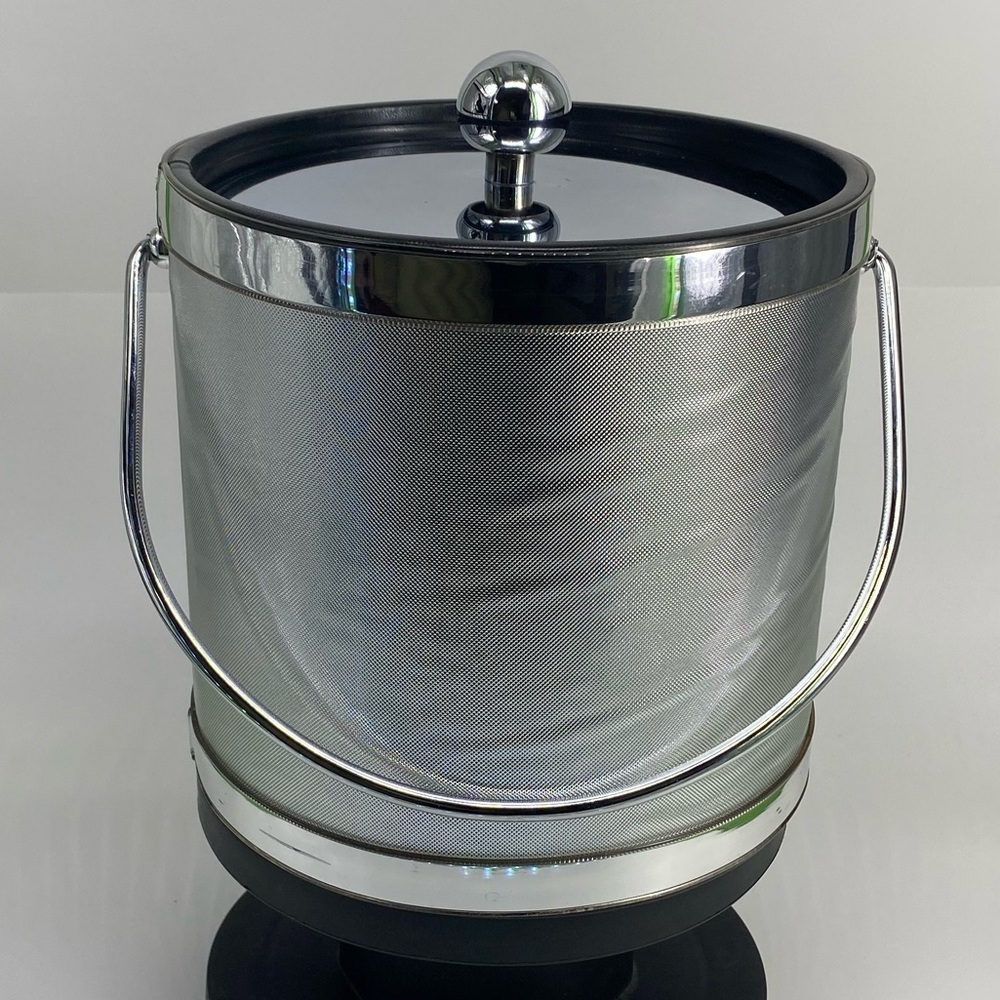 Kraftware Ice Bucket with Lid Made in the  U.S.A.